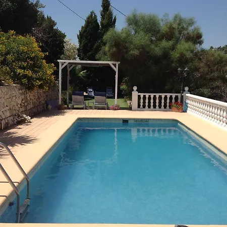 Casa Eire Bed & Breakfast *